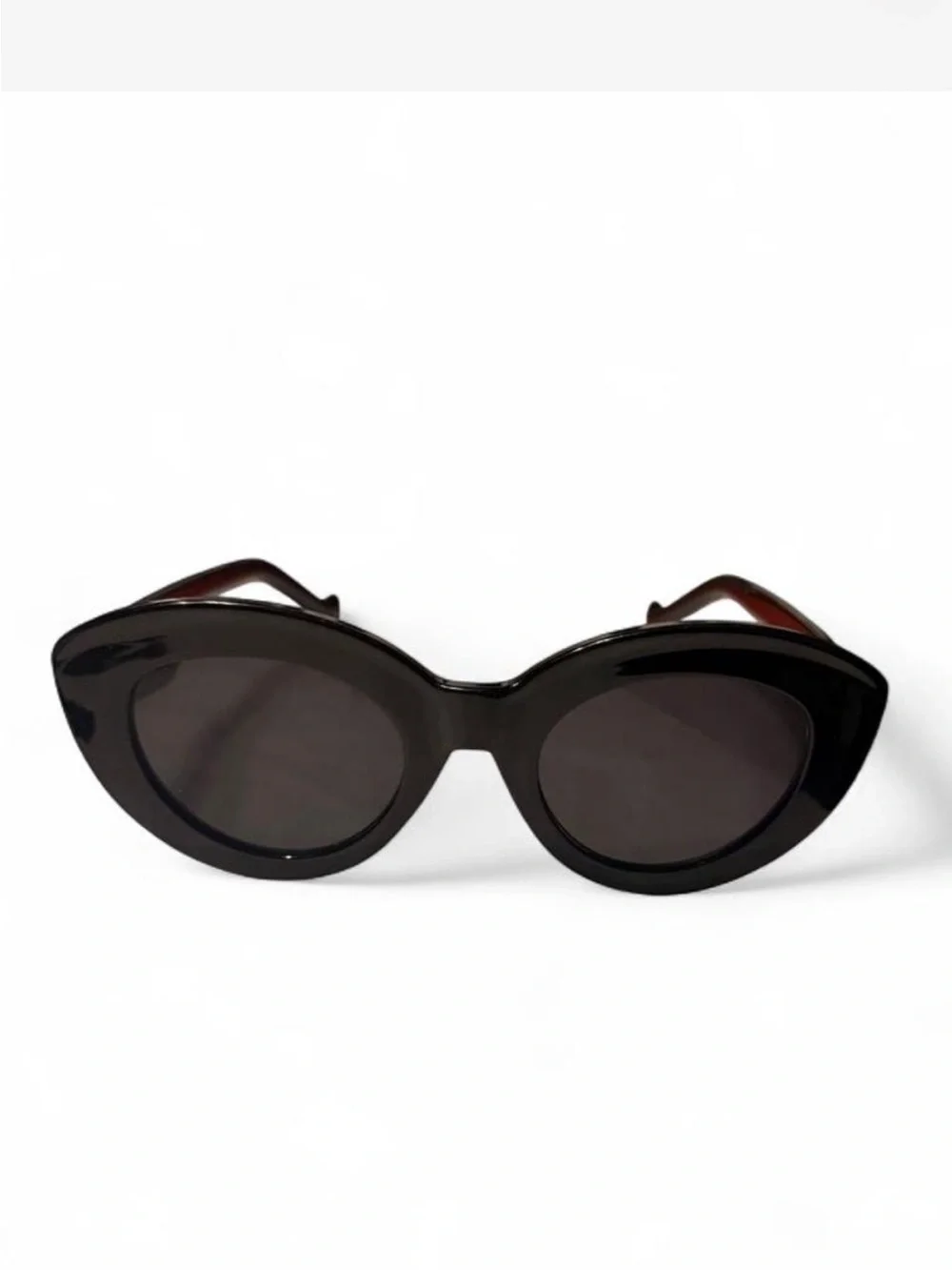 Women's Black Cat-Eye Sunglasses - Classic Chic Sunwear